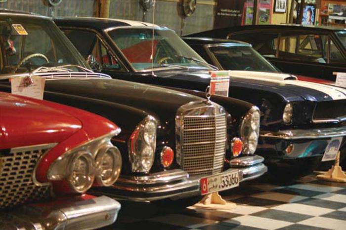 מוזיאונים של מכוניות רטרו