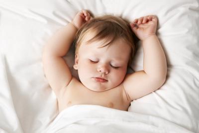 לילה טוב, ילדים, או איך להיות אם תינוק שזה עתה נולד לא ישן טוב